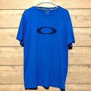 Men’s Oakley T-Shirt